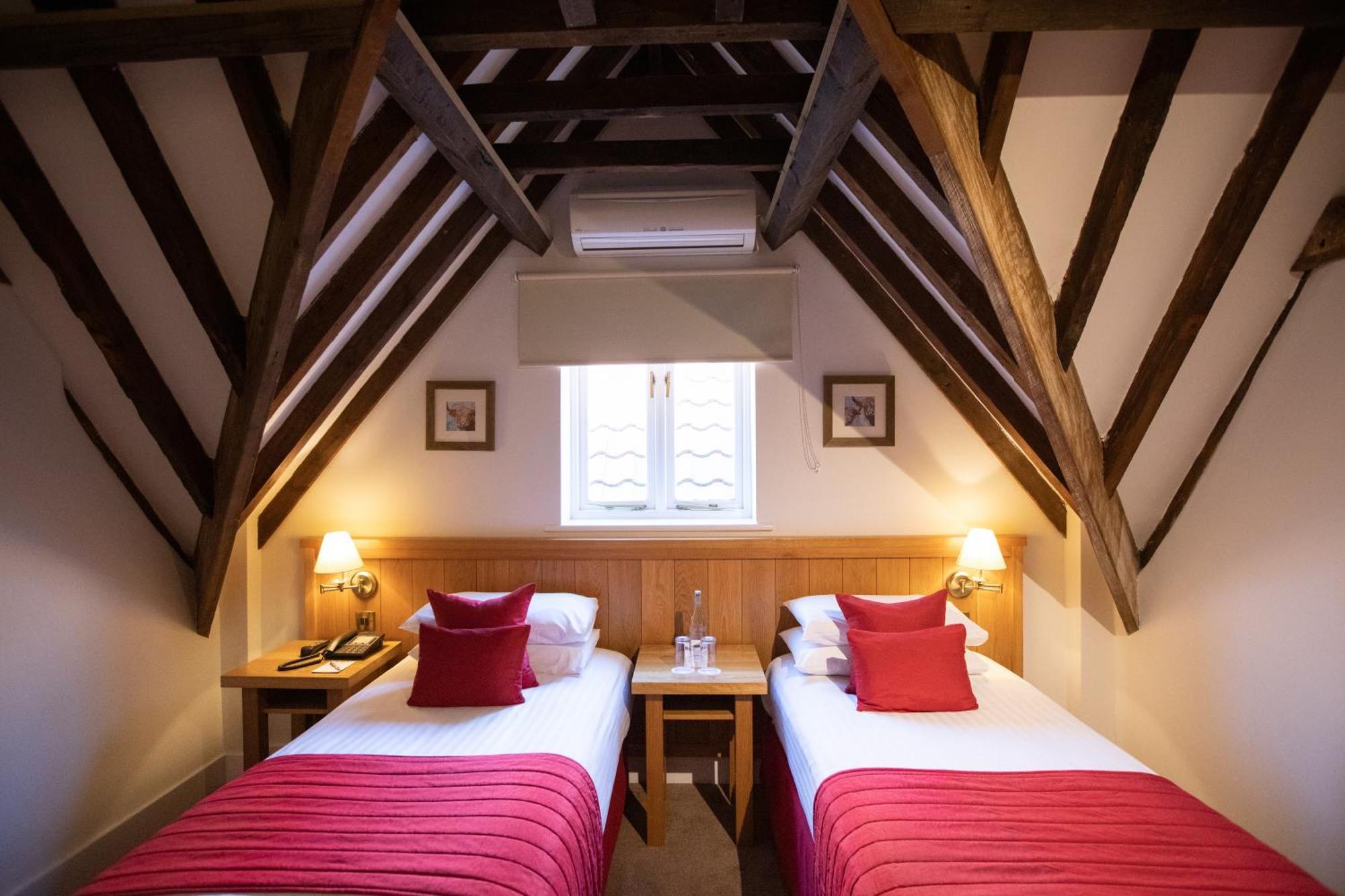 Tewinbury Farm Hotel Chambre photo