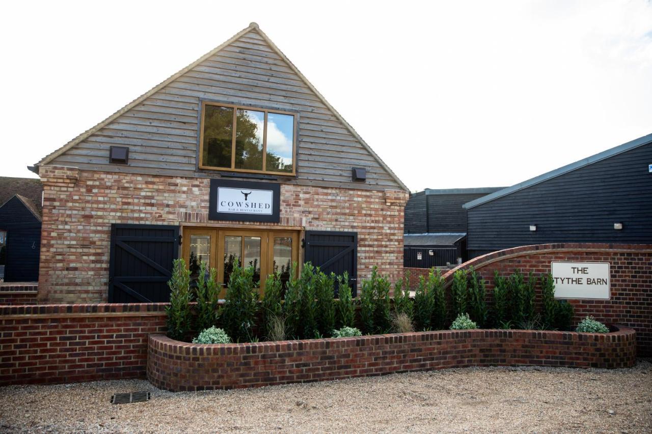 Tewinbury Farm Hotel Extérieur photo